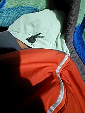 ItsBull88's cam snapshot