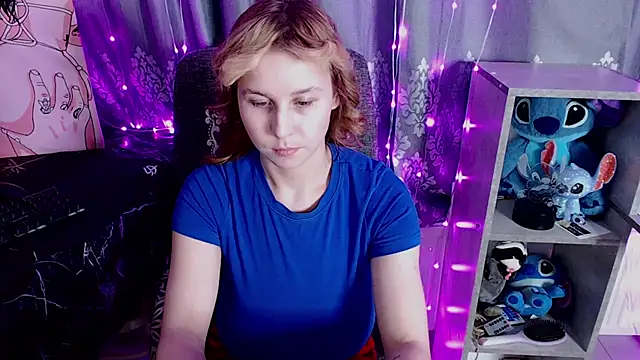 RoyAngela's cam snapshot