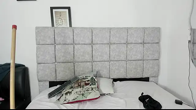 dakota_smith01_'s cam snapshot