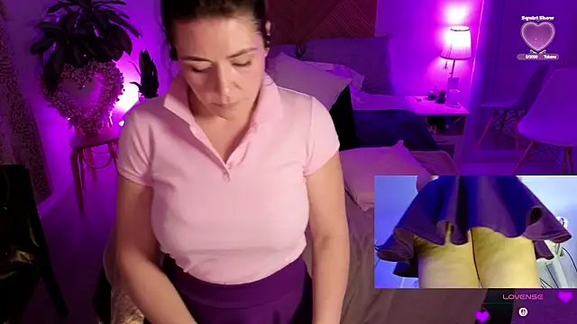 Ellie-Elizabeth's cam snapshot