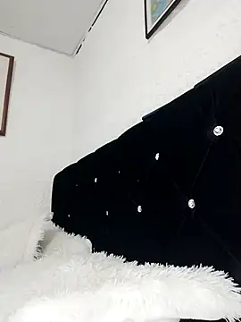 ElizabethWeil's cam snapshot