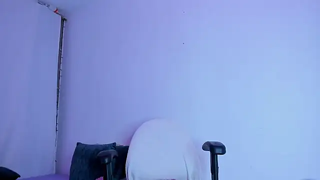 Theran_'s cam snapshot