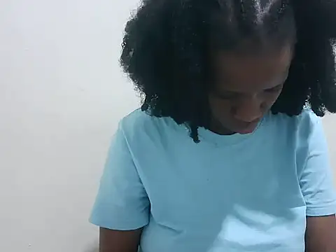 prettybeee's cam snapshot