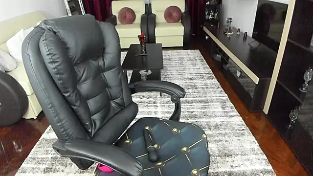 Ella_sweety00's cam snapshot