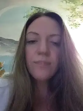 KattyLuuu's cam snapshot