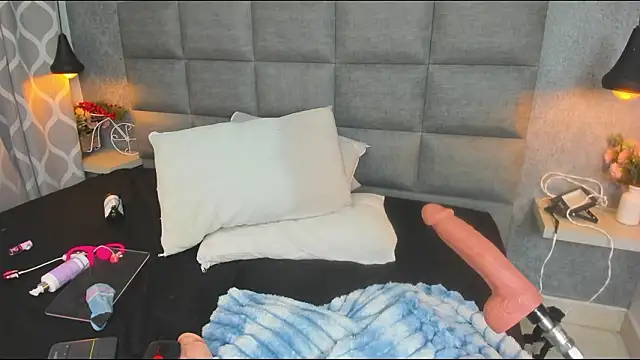 emilyy_r's cam snapshot