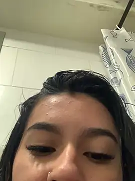 AlyssaRay's cam snapshot