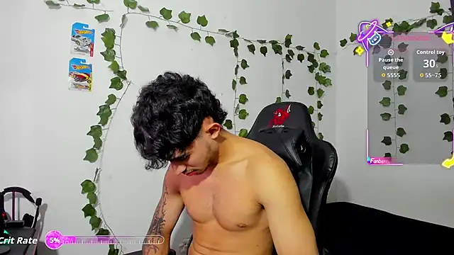 Noah_milleer live sex cam