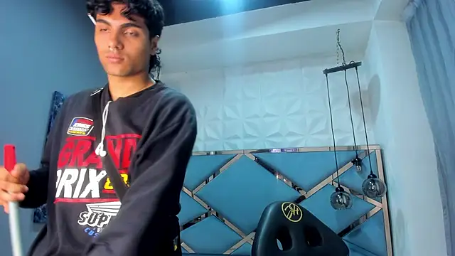 MattFiore live sex cam