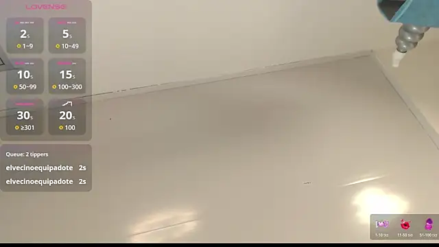 RoseeLuna's cam snapshot