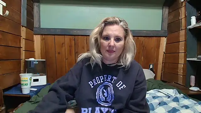 lisaxlovexxx's cam snapshot