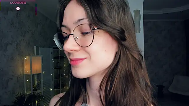 ReneeLippeatt's cam snapshot