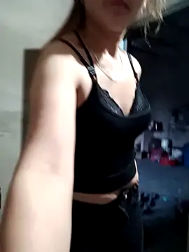 yula-bi's cam snapshot