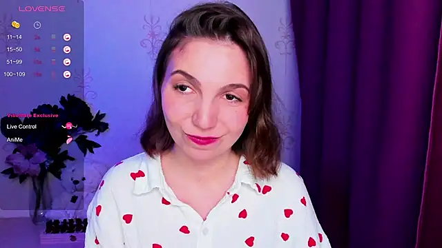 KindHazelHere_'s cam snapshot