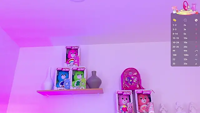 emily_bank's cam snapshot