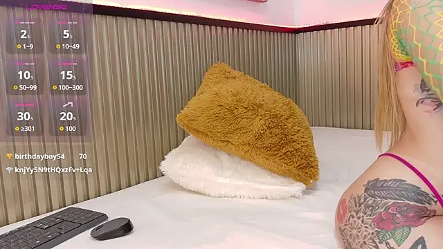 Sammy_Lovee's cam snapshot