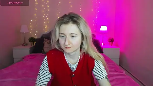 CamillaDreamer's cam snapshot