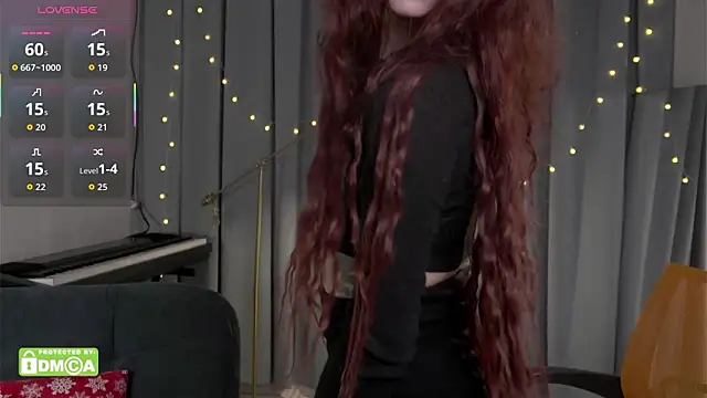 caty_cuddly live sex cam