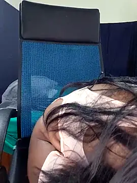 Midnight_Blossom live sex cam