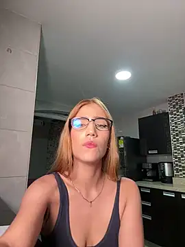 Katandjordan's cam snapshot