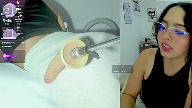 sofi_velez's cam snapshot