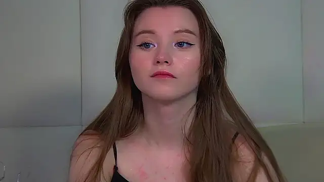 KeiraAsti's cam snapshot