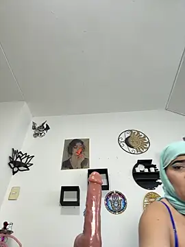 jamilaross's cam snapshot