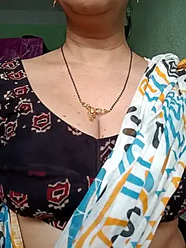 Rosy-B's cam snapshot