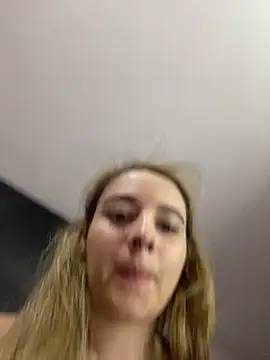 karla-thomsom10 live sex cam