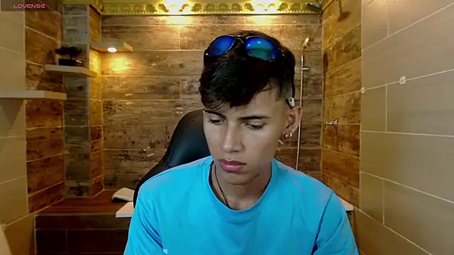 Astaroth_Grigori live sex cam