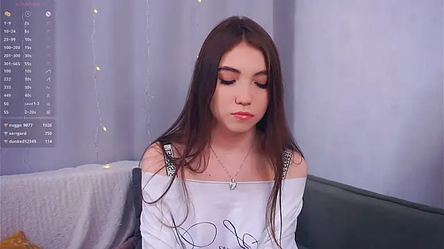 CarlaSpiva's cam snapshot