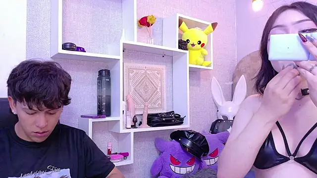 LilithAndLucifer69's cam snapshot