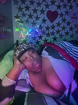 Chocolatebunnyxx96's cam snapshot