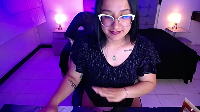 _sophiie_1's cam snapshot