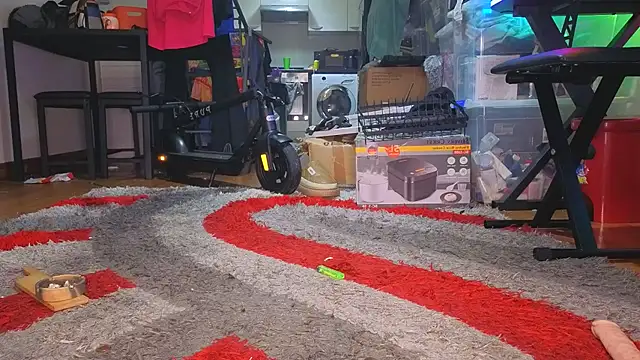 ENGLISHEMILY_69's cam snapshot