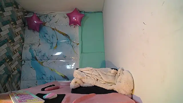 celeste_solis's cam snapshot