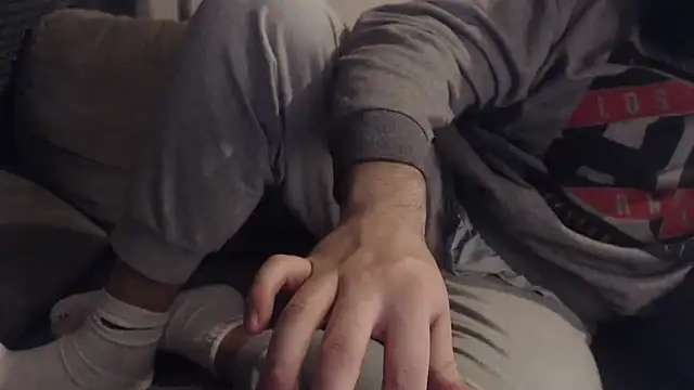 hugemachohandsome live sex cam