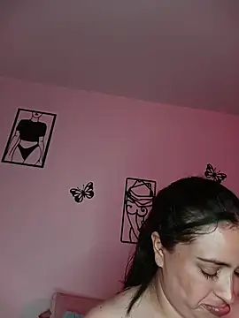 By_Lia's cam snapshot