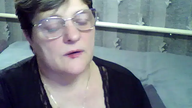 ElzaJewel's cam snapshot