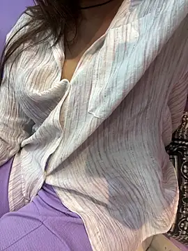 Curvy_Ambika's cam snapshot