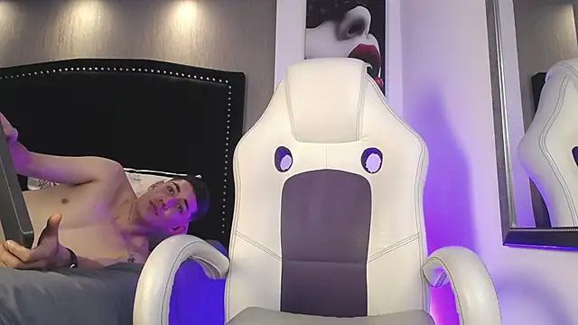 LoganFoster_ live sex cam