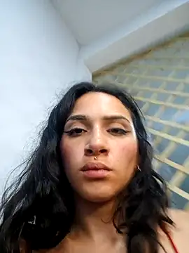 Little_Doll25's cam snapshot