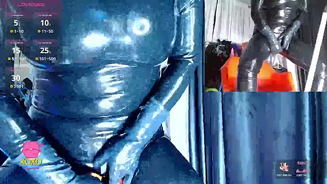 LatexDevil_Blondie's cam snapshot