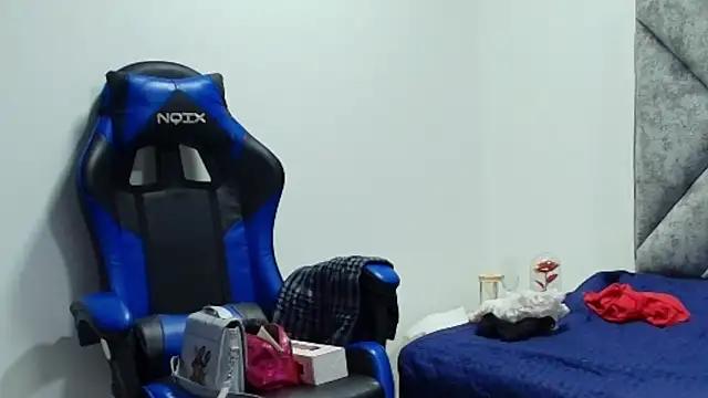 Angell_charlotte's cam snapshot