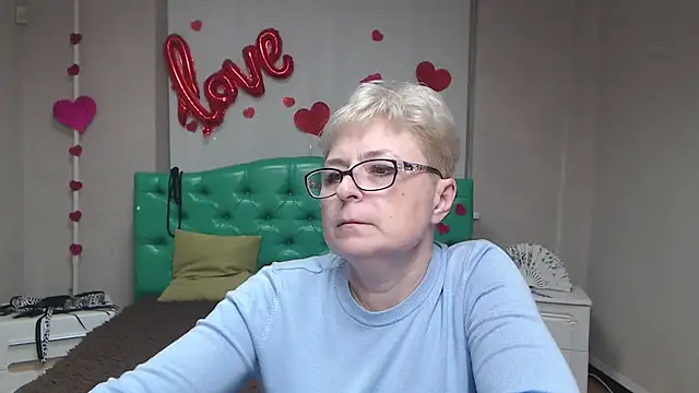 EmiliaGree's cam snapshot