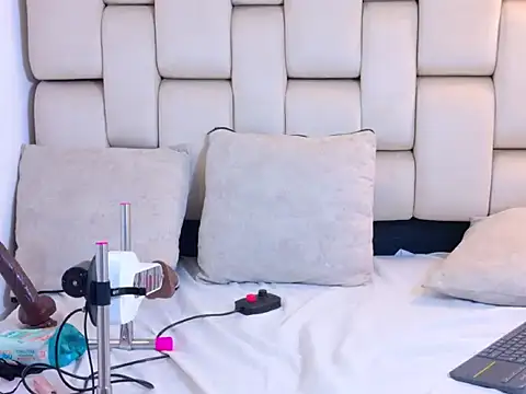 Daikihot's cam snapshot