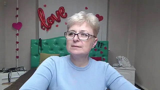 EmiliaGree's cam snapshot