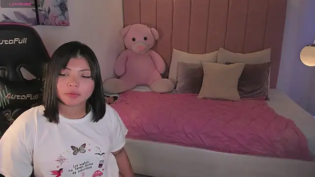 abby_roux's cam snapshot