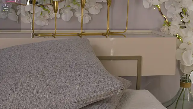 ellette__'s cam snapshot