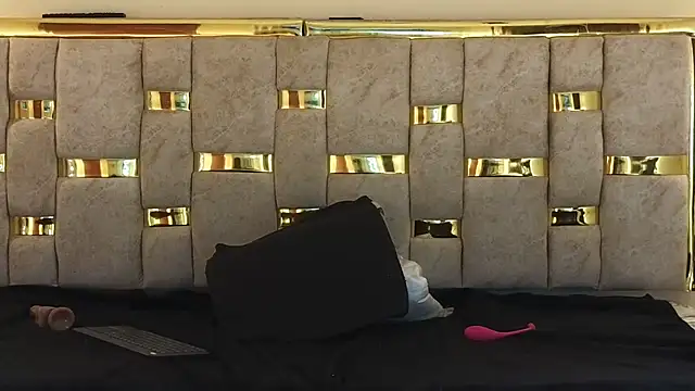 shantall_05's cam snapshot